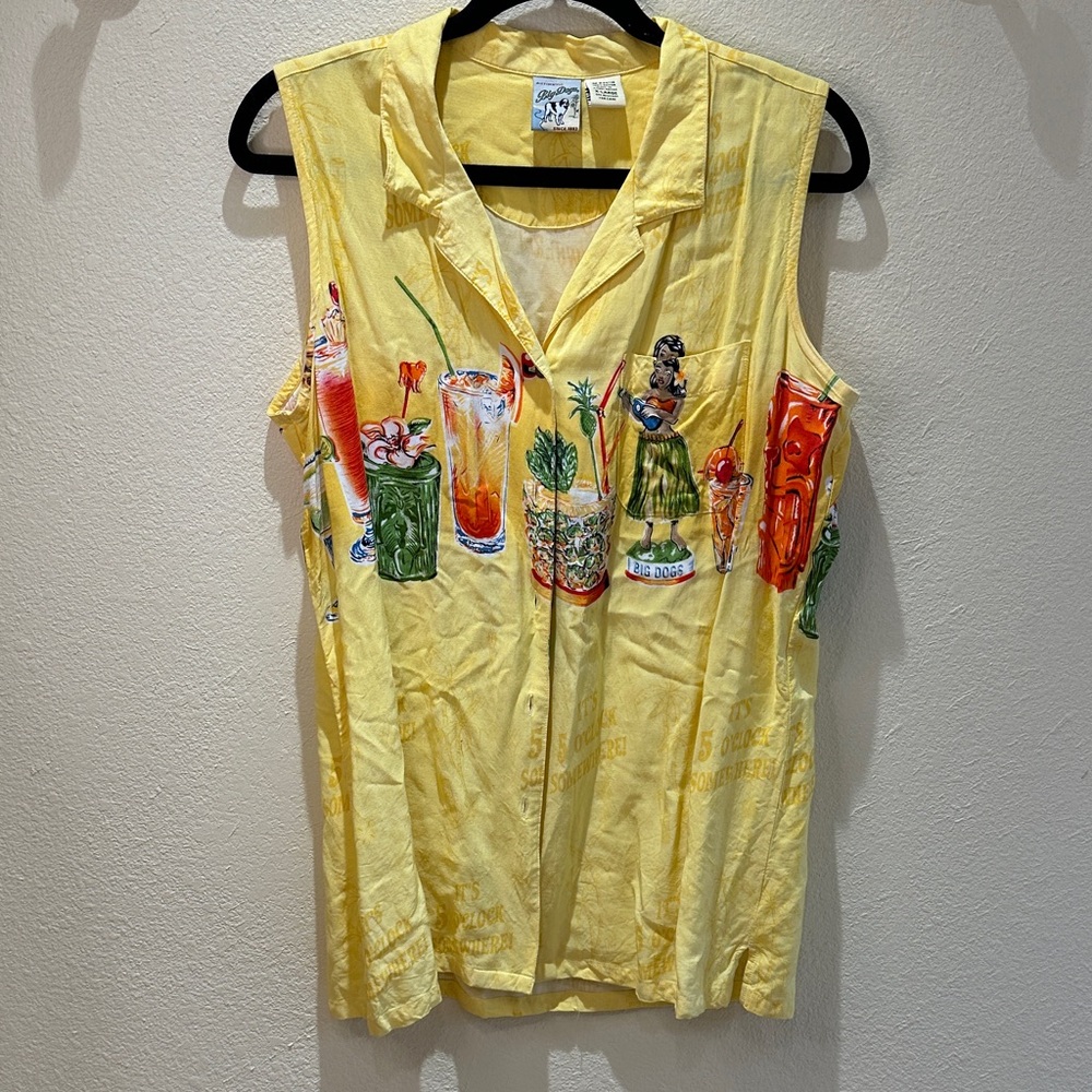 Big Dogs Tropical Cocktail Print Sleeveless Button Down Shirt Yellow Size XL